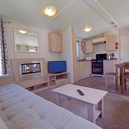 Mercury Yacht Harbour And Holiday Park Lower Swanwick Extérieur photo